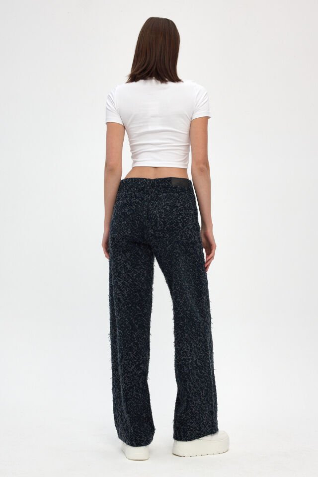 Signature Indigo Mikro Püsküllü Lacivert Kadın Denim Pantolon