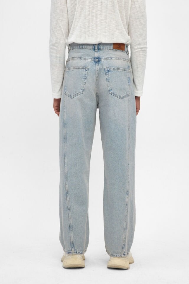 Erkek Baggy Jean Pantolon Açık Mavi Kar Yıkamalı Rahat Kalıp