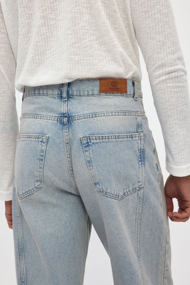 Erkek Baggy Jean Pantolon Açık Mavi Kar Yıkamalı Rahat Kalıp