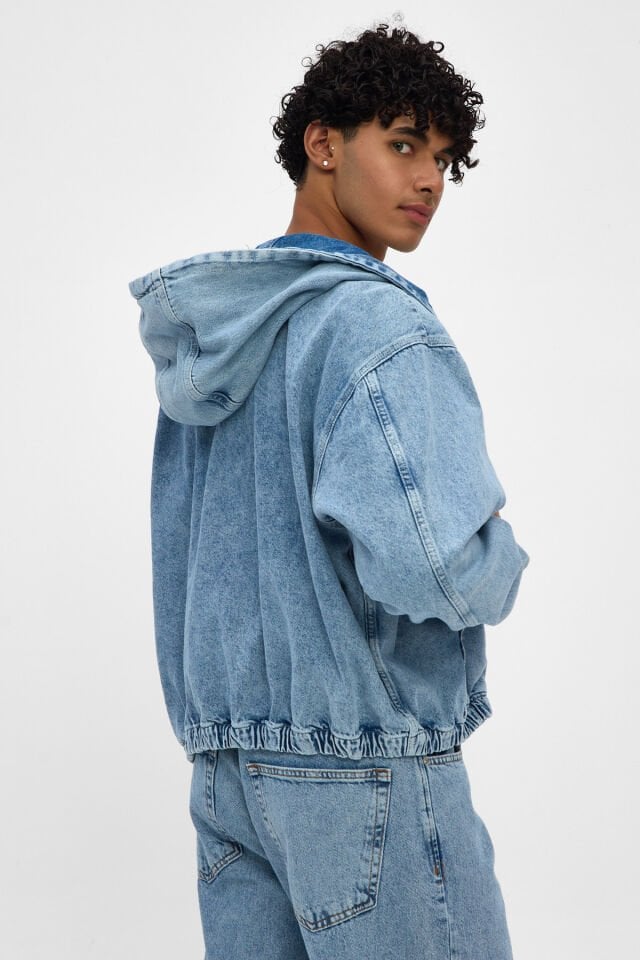 Kapüşonlu Erkek Denim Ceket Açık Mavi Fermuarlı Rahat Kalıp