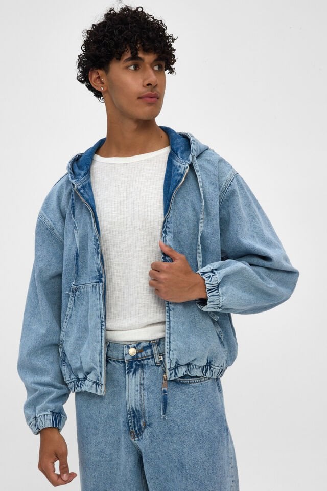 Kapüşonlu Erkek Denim Ceket Açık Mavi Fermuarlı Rahat Kalıp