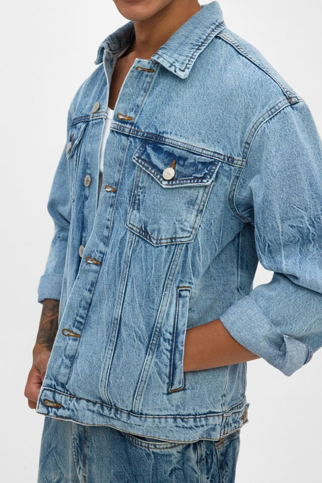 Erkek Denim Ceket Açık Mavi Bağlama Efektli Rahat Kalıp