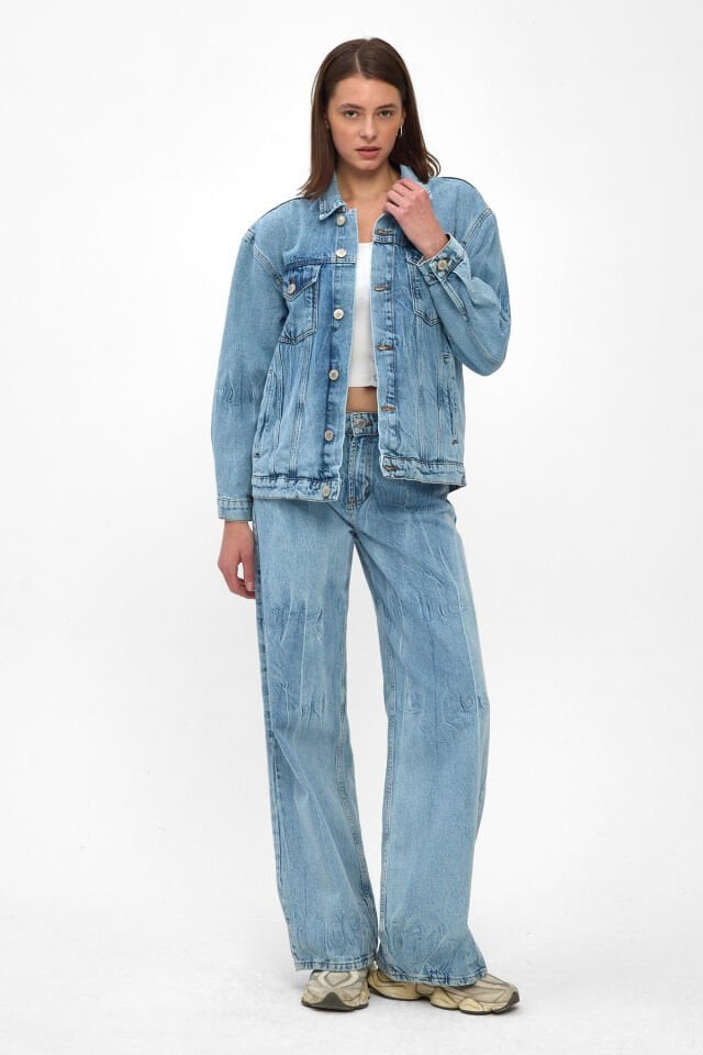 Kadın Denim Ceket Açık Mavi Bağlama Efektli Oversize Rahat Kalıp